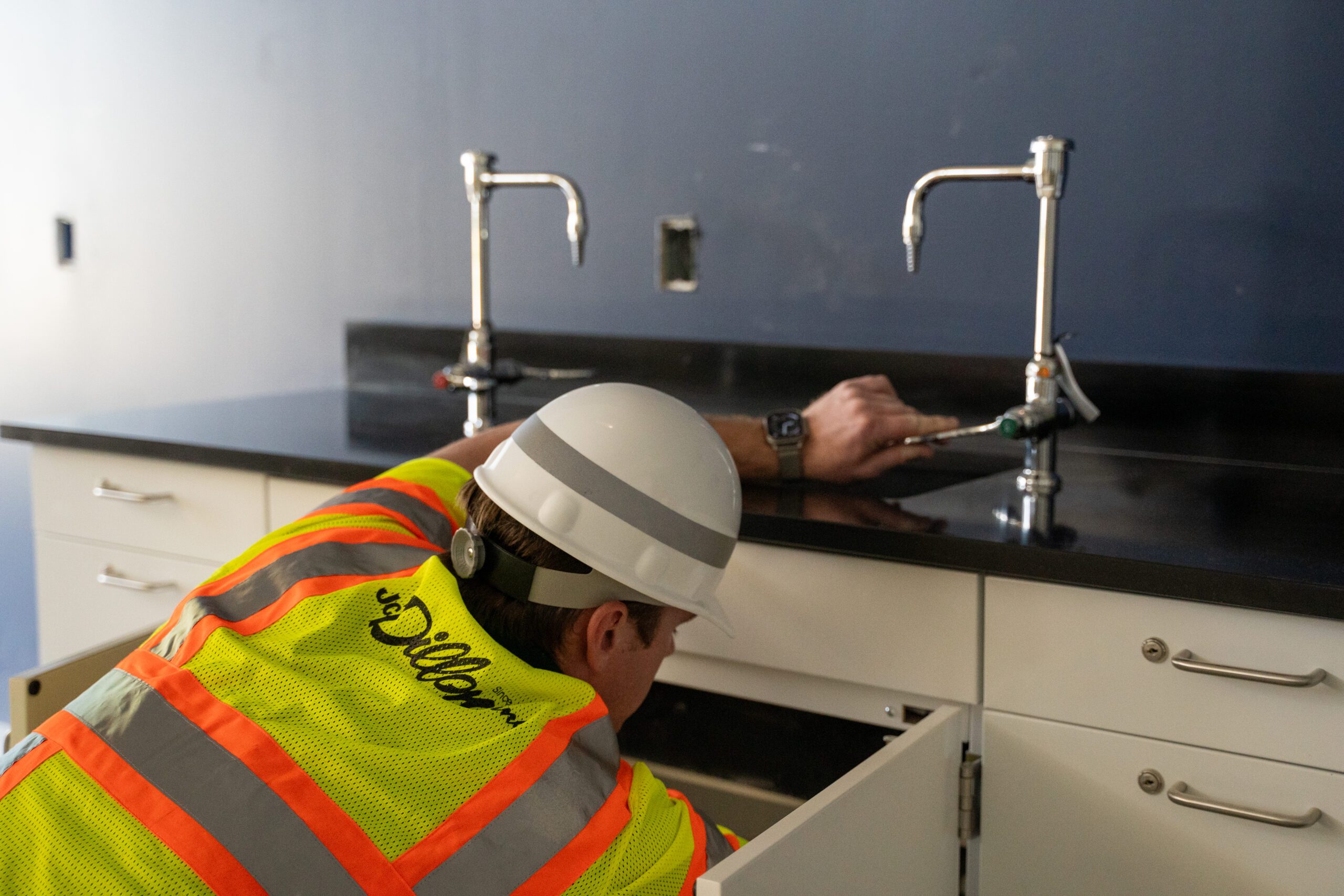 Commercial Plumbing and Heating - J.C. Dillon Inc. | Commercial